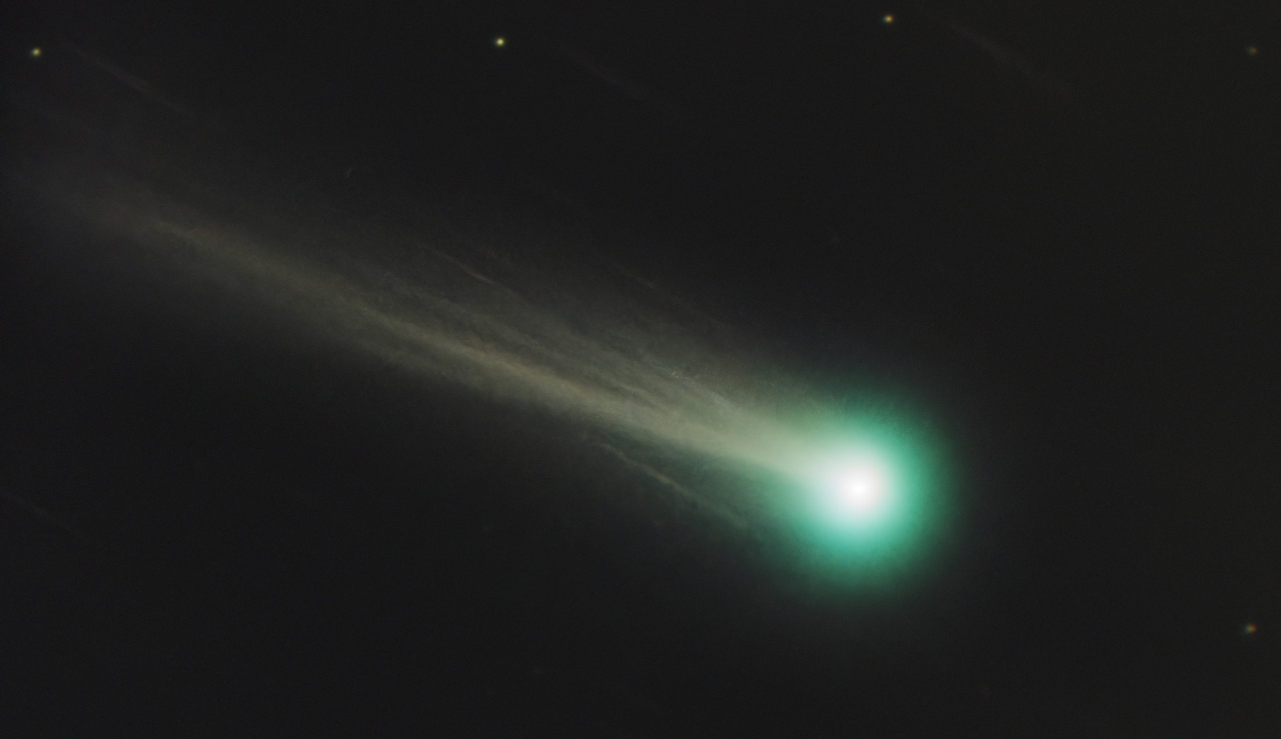 Comet C/2025 R3